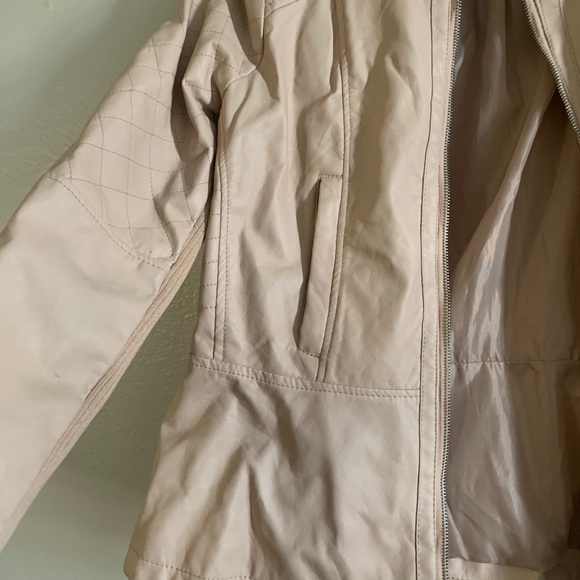 Light pink Moto jacket - statement piece - Picture 2 of 8